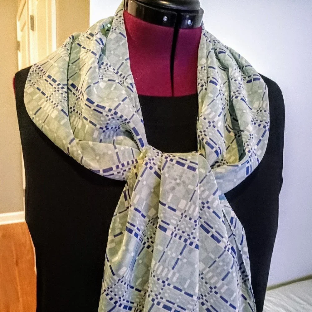 Lane Bryant Turquoise Blue & White Oblong Scarf